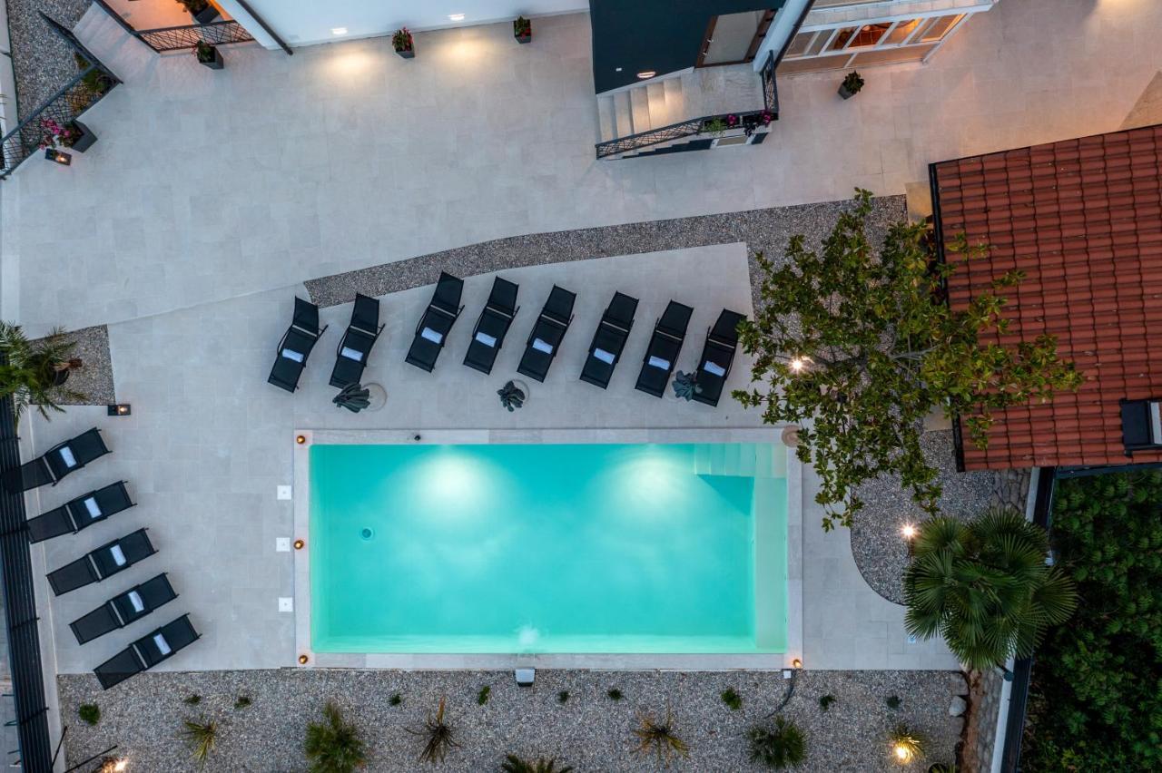 Villa Adriatic, Apartment Rebecca With Heated Swimming Pool, Sew View, Childrens Playground Ičići Buitenkant foto